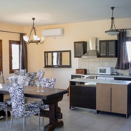 Villa Eridos Kato Lekhonia ภายนอก รูปภาพ