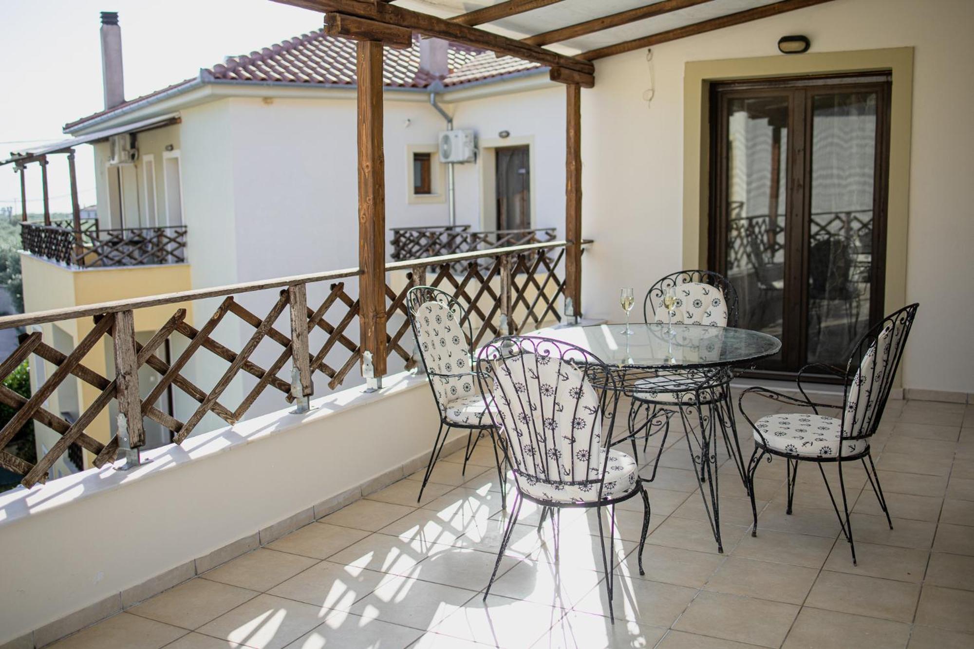 Villa Eridos Kato Lekhonia ภายนอก รูปภาพ